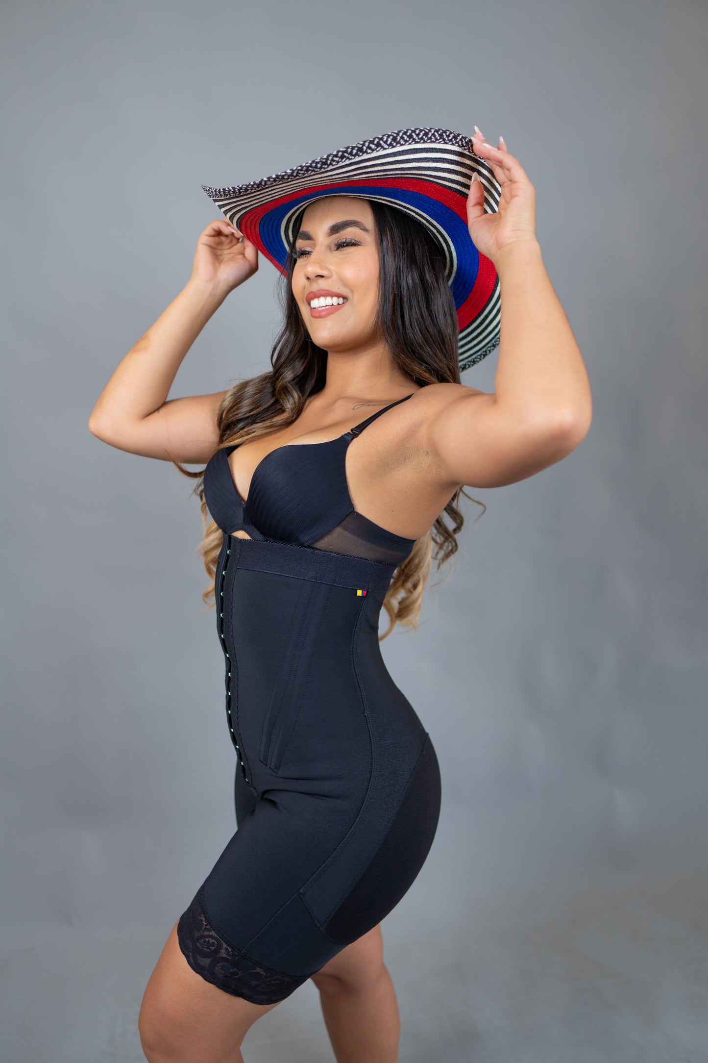 Short Tiro Alto 8 Varillas